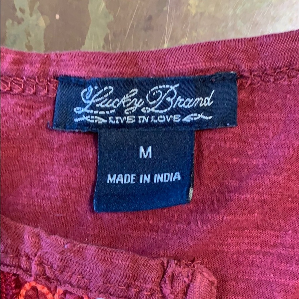 Red blouse - Picture 5 of 5